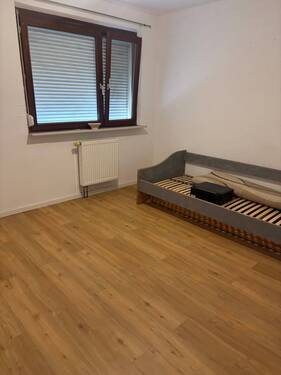 Schlafzimmer 2 - 4 Zimmer Etagenwohnung in Eppelborn