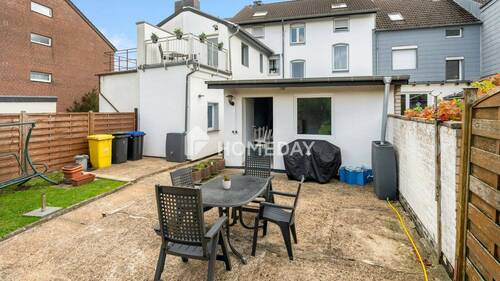 Terrasse 1 - 9 Zimmer Reihenmittelhaus zum Kaufen in Eschweiler