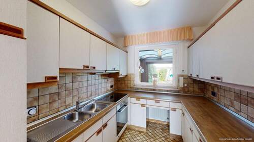 Küche mit Einbauküche - 4 Zimmer Reihenendhaus zum Kaufen in Hamm