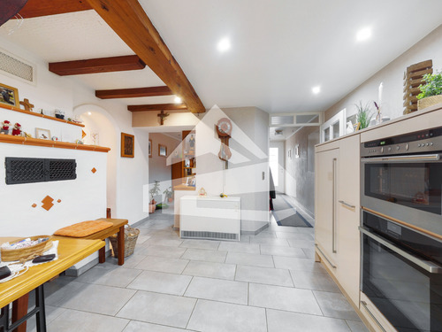 Küche.png - Charmantes Reihenhaus mit modernem Komfort