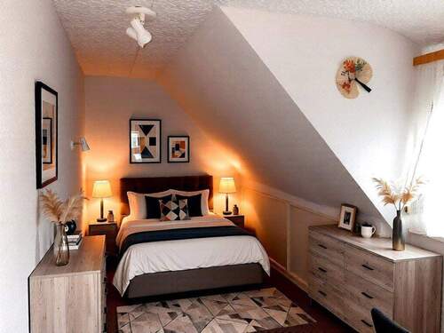 Dachgeschoss Kind/Büro - 