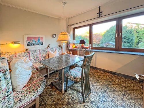 Küchenbereich mit Sitzgruppe - 