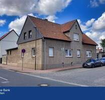 Familienhaus mit großzügiger Wohnfläche und vielfältiger Nutzung ! - Helbra