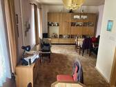 Wohnzimmer - 5 Zimmer Einfamilienhaus zum Kaufen in Helbra