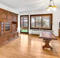 Familienfreundliches Einfamilienhaus mit Wintergarten und ausgebautem Keller in Furth