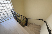 Impressionen Treppenhaus - 