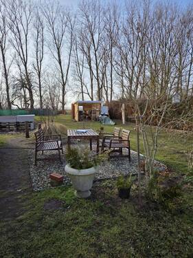 freie Sitzecke - Doppelhaushälfte mit 83,00 m&sup2; in Altenpleen zum Kaufen