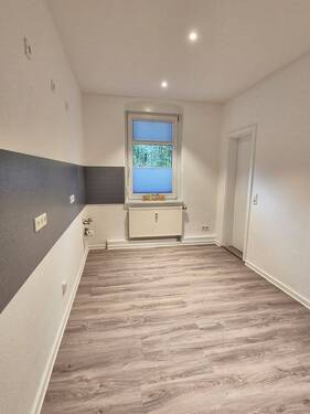 Küche.jpg - 3 Zimmer Etagenwohnung zur Miete in Lommatzsch