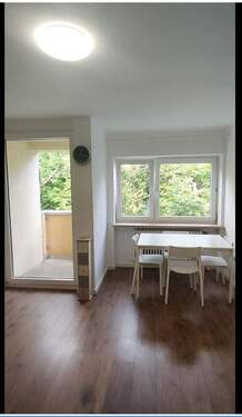Wohn-Schlafzimmer - Single-Appartment 1-ZKB mit Kellerabteil - ab sofort