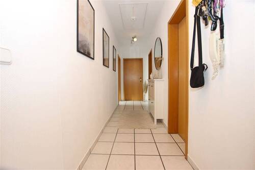 In alle Richtungen - 3 Zimmer Etagenwohnung zur Miete in Weiterstadt