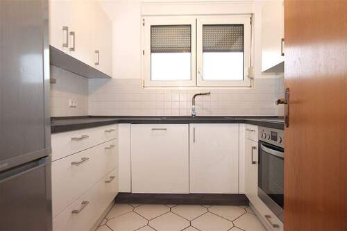 Moderne Einbauküche - Etagenwohnung mit 87,00 m&sup2; in Weiterstadt zur Miete