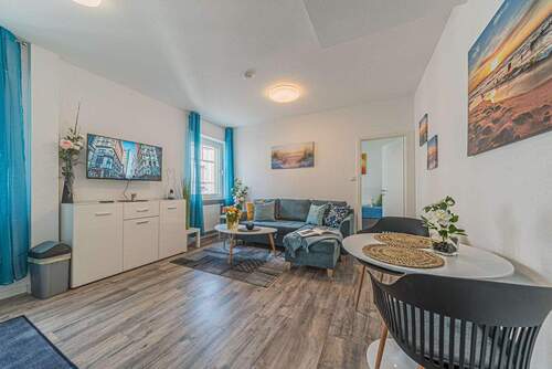 Wohnen - 2 Zimmer Etagenwohnung zur Miete in Frankfurt am Main