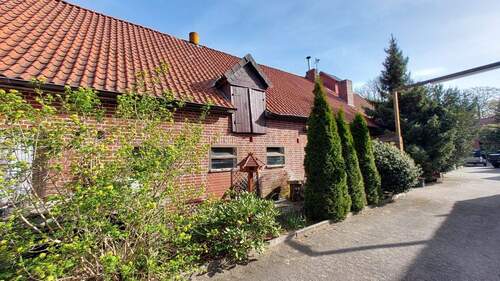 46e545fb-8bc7-43d1-aac5-7f7b0f3a3d9d.jpg - Einfamilienhaus mit 240,00 m&sup2; in Neuenkirchen zum Kaufen