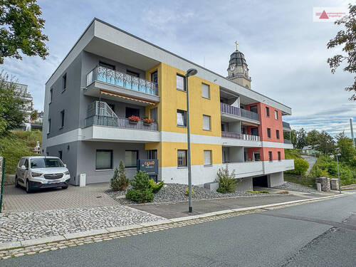 Hausansicht - 2 Zimmer Etagenwohnung zur Miete in Aue-Bad Schlema