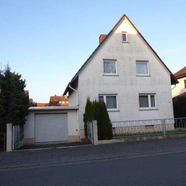 Straßenansicht - Das Eigenheim – die beste Investition in Ihrem Leben!