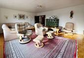 Wohnzimmer mit Kachelofen Bild 2
- 