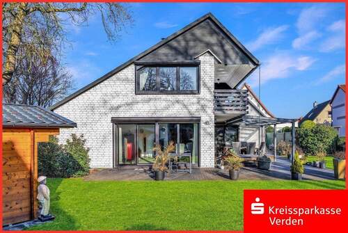 Gartenansicht - Charmantes Einfamilienhaus in Achim-Bierden