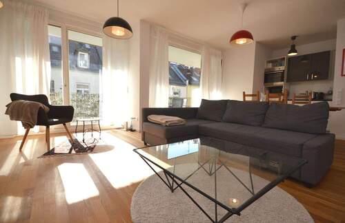 Wohnen - Etagenwohnung mit 67,00 m&sup2; in Frankfurt am Main zur Miete