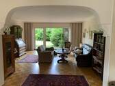 Wohnzimmer - 6 Zimmer Einfamilienhaus in Ubstadt-Weiher