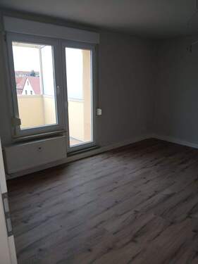 Zimmer 3 - 