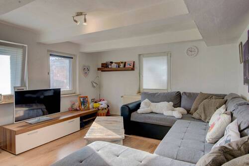 Wohnzimmer EG - 9 Zimmer Mehrfamilienhaus, Wohnhaus in Algermissen