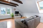 Wohnzimmer DG - Mehrfamilienhaus, Wohnhaus mit 220,00 m&sup2; in Algermissen zum Kaufen