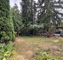 Bauprojekt mit Potenzial: Großes Eckgrundstück - Abriss oder Sanierung möglich - Berlin Hermsdorf