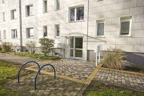 Eingangsbereich - Etagenwohnung mit 48,50 m² in Halle (Saale) zur Miete