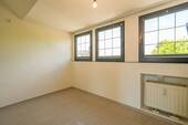 Zimmer 1 - 