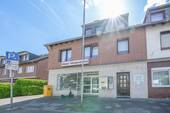 Hausansicht - 4 Zimmer Mehrfamilienhaus, Wohnhaus zum Kaufen in Kaarst