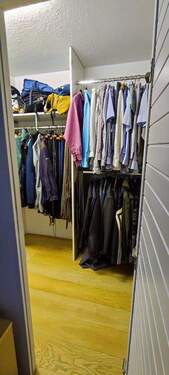 Begehbarer Schrank.jpg - 