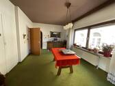 Wohnzimmer Hauptwohnung - 