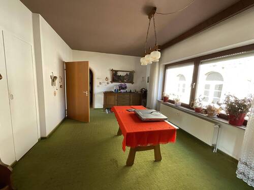 Wohnzimmer Hauptwohnung - 