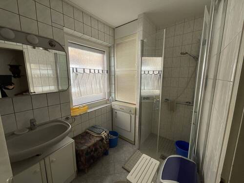 Badezimmer Hauptwohnung - 