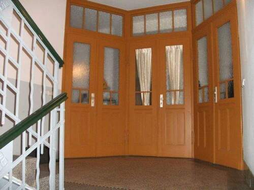 Treppenhaus - 2 Zimmer Etagenwohnung zur Miete in Chemnitz