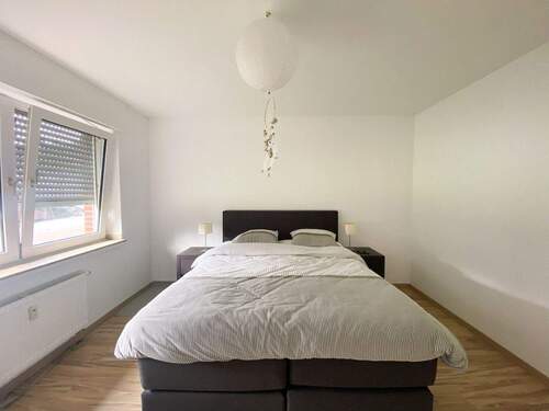 17 Schlafzimmer EG - 