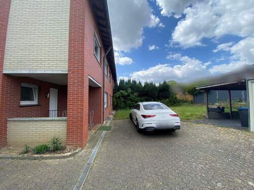 2 Garten - 9 Zimmer Mehrfamilienhaus, Wohnhaus in Geilenkirchen