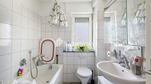 Badezimmer 1 2 - 