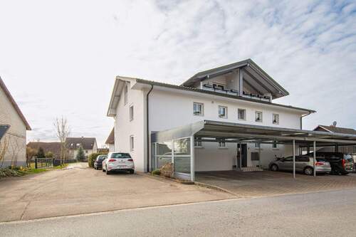 Aussen2 - 5 Zimmer Etagenwohnung zum Kaufen in Ühlingen-Birkendorf