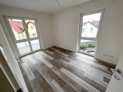 Kinderzimmer/Büro - 
