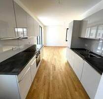 NEUBAU! Helle 4-Zimmer-Wohnung mit schöner Dachterrasse & Balkon und extensiver Begrünung + Einbauküche - Bamberg
