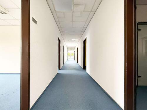 Flur EG - Büro zum Kaufen in Bremen