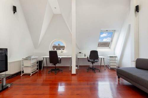 Schlaf-/Gäste-/Arbeitszimmer - 