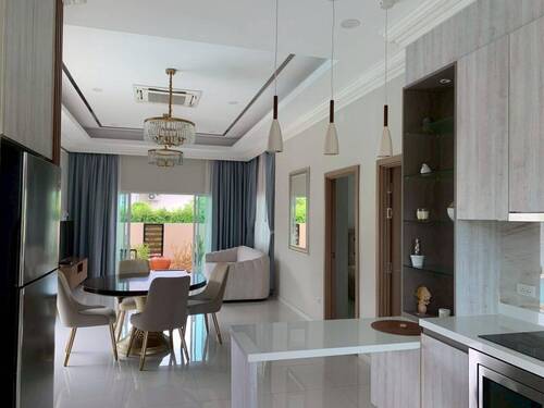 Bild 3 - 4 Zimmer Mehrfamilienhaus, Wohnhaus in Pattaya