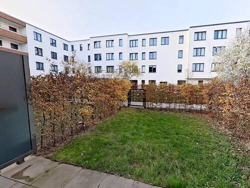 Terrasse mit Garten (Beispiel) - 