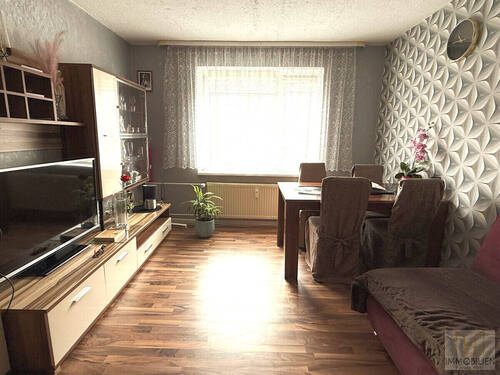 Wohnzimmer - Etagenwohnung mit 58,20 m&sup2; in Erfurt zum Kaufen