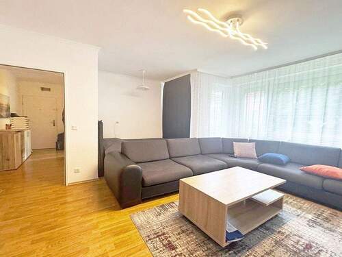 Wohnzimmer - 3 Zimmer Etagenwohnung zum Kaufen in Bremen