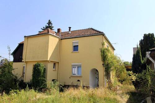 Seitenansicht - Einfamilienhaus mit 186,40 m&sup2; in Dresden zum Kaufen