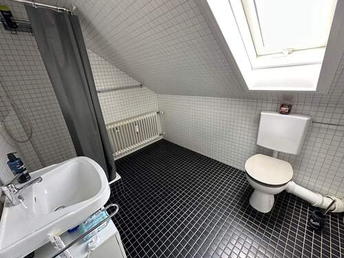 Tageslichtbad DG rechts - 