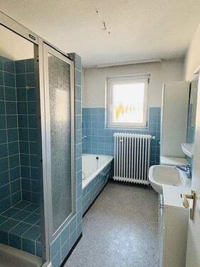 Tageslichtbadezimmer 1.OG - 